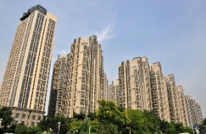 房价涨房东毁约 举债买房的环卫工跳楼身亡